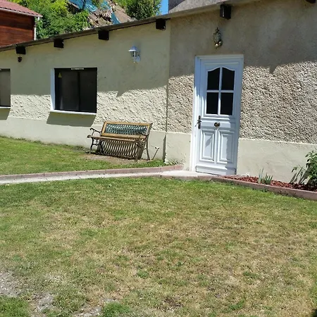 Avec Jardin Clos, Terrasse Et Wi-fi, Proche De Verdun - Fr-1-585-42 Holiday home *