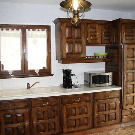 Avec Jardin Clos, Terrasse Et Wi-fi, Proche De Verdun - Fr-1-585-42 *