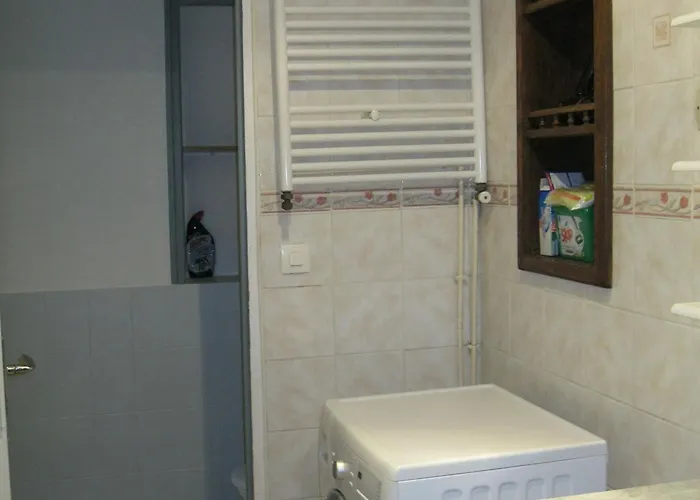 Prázdninový dům Avec Jardin Clos, Terrasse Et Wi-fi, Proche De Verdun - Fr-1-585-42 *