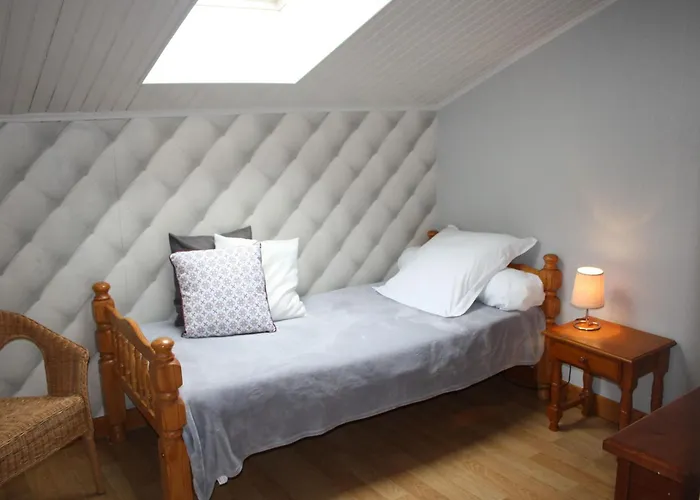 Prázdninový dům Avec Jardin Clos, Terrasse Et Wi-fi, Proche De Verdun - Fr-1-585-42 *